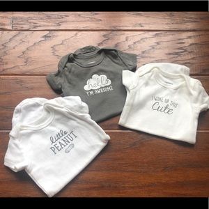 Carter’s newborn NB onesie 3